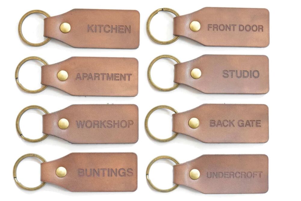 Leather key tag TA 035-8